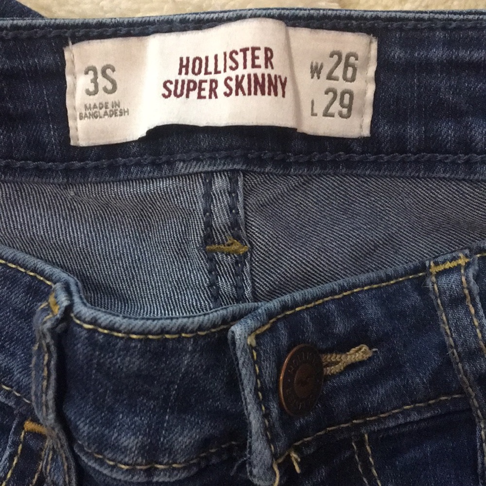 Hollister skinny jeans